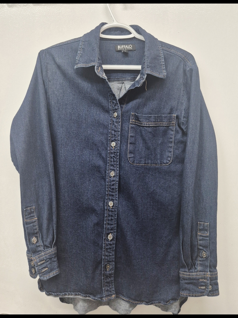 🌼5/$20 Buffalo David Bitton Indigo Blue Denim Button-Down Shirt Small